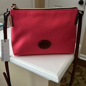 Dooney & Bourne shoulder bag🍉